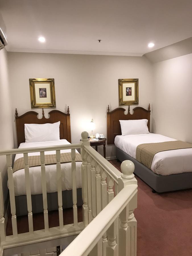 Canterbury International Hotel Forest Hill