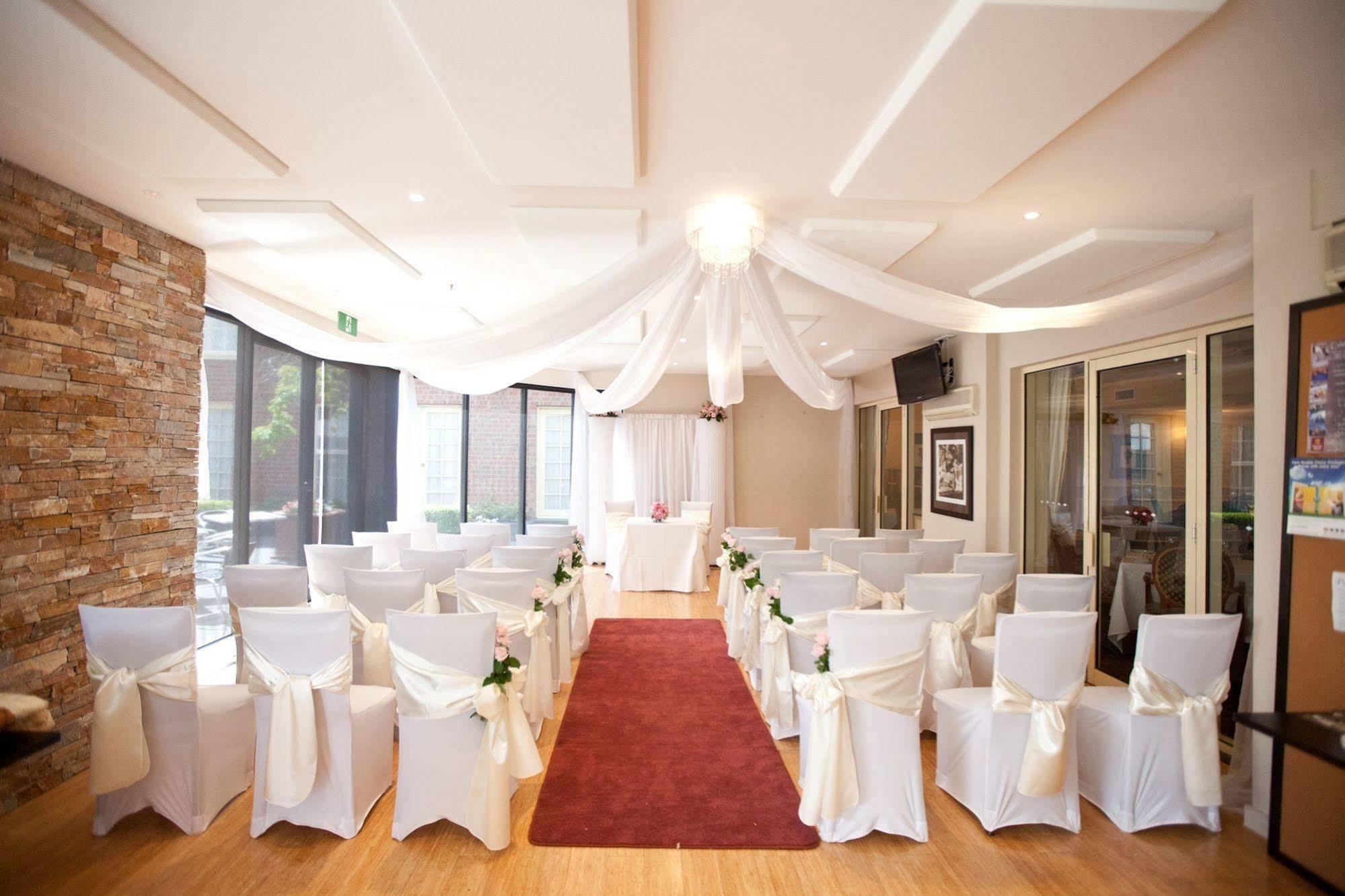 Hotel Canterbury International 4*